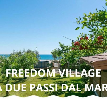 Freedom Village Soverato Marina Exterior photo