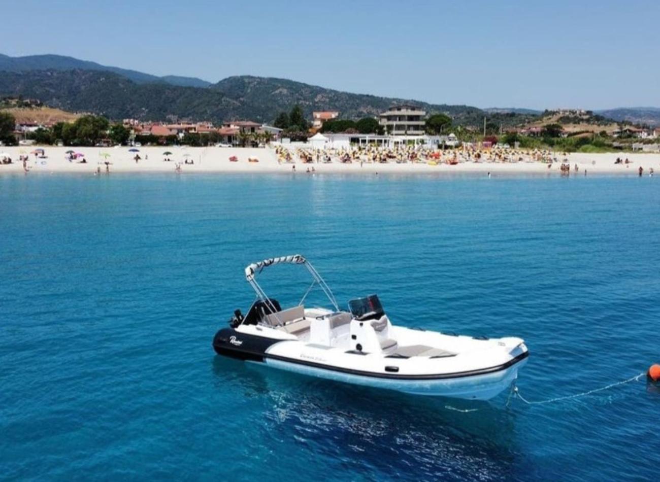 Freedom Village Soverato Marina Exterior photo